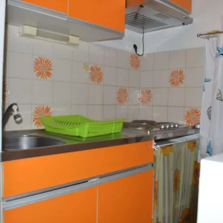 Appt 2 Pieces Du Roi Gr150-505 Appartement